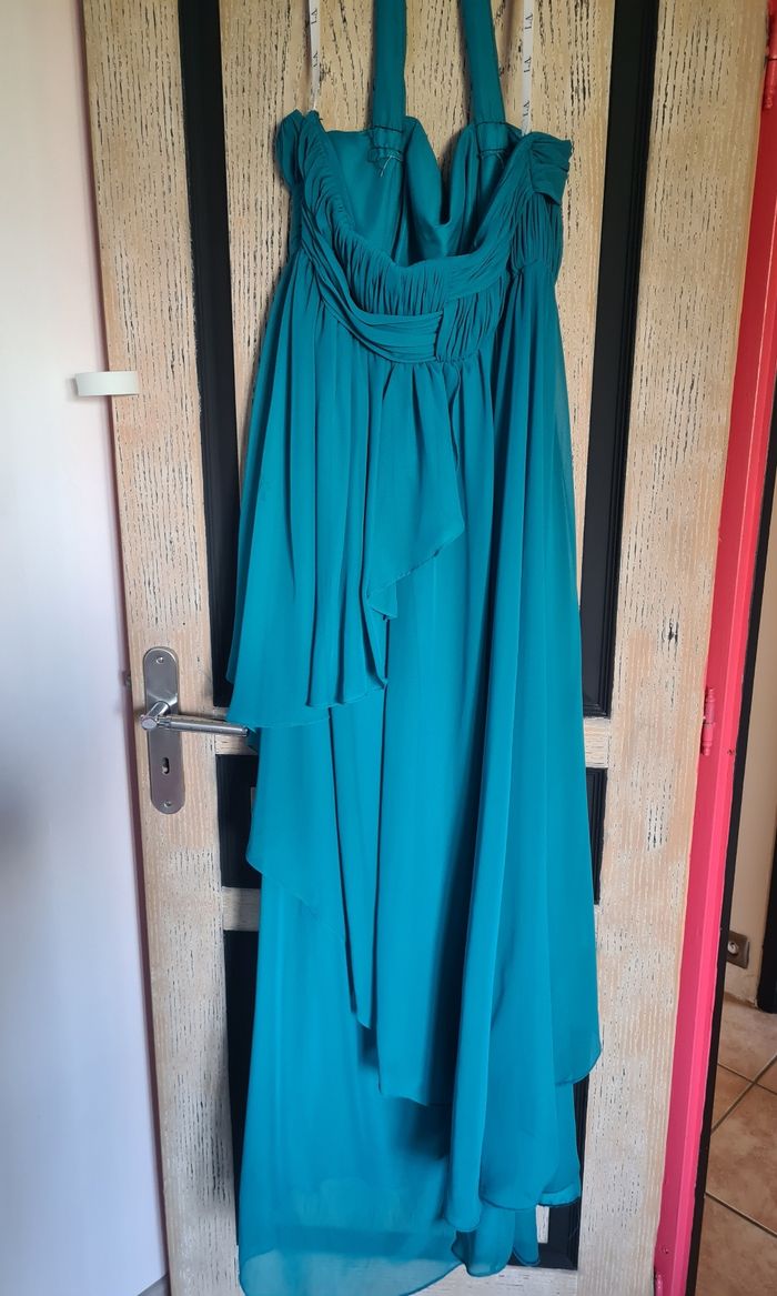 Robe de cérémonie - photo numéro 4