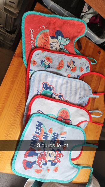 Bavoirs minnie