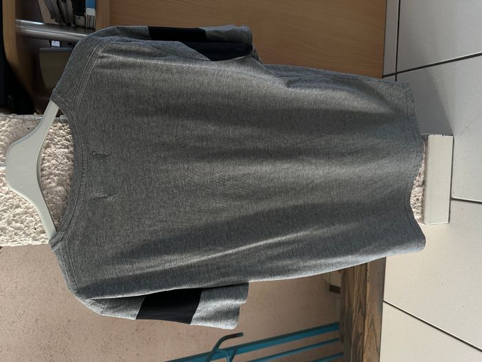 tee shirt gris/noir Kaporal taille 16 ans NEUF avec étiquette - photo numéro 2