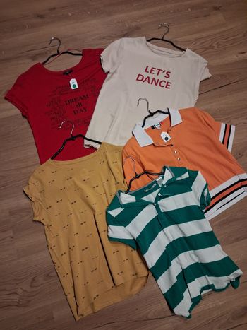 Lot de 5 tee-shirt taille S 