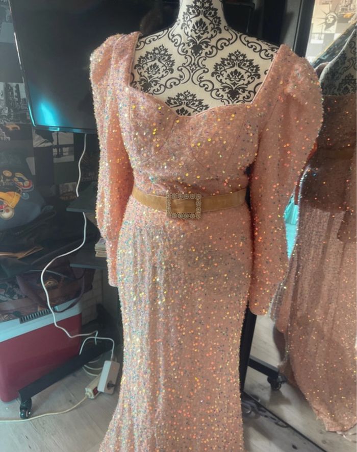 robe avec traîne 42 sequin abricot cein strass - photo numéro 3