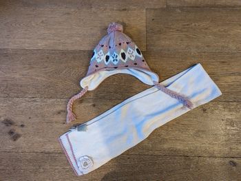 Bonnet péruvien et écharpe cadet rousselle