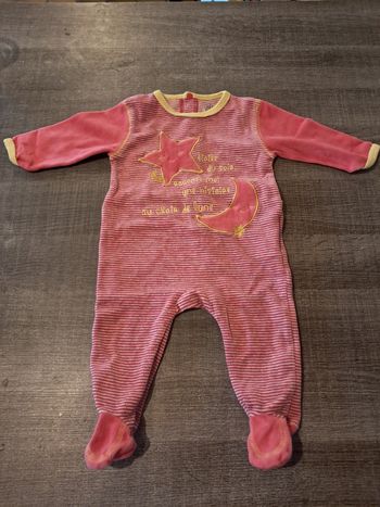 Grenouillére 6 mois