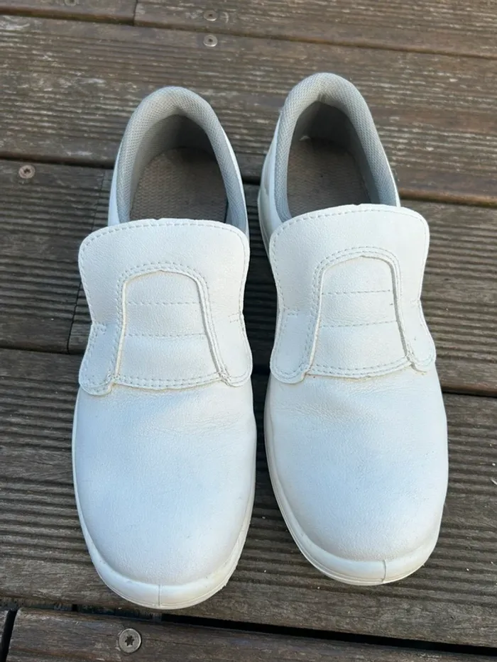 Chaussures blanches de sécurité Garsport blanche 39 parfait état - photo numéro 2
