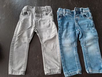 Lot jeans pantalon 12mois 1an