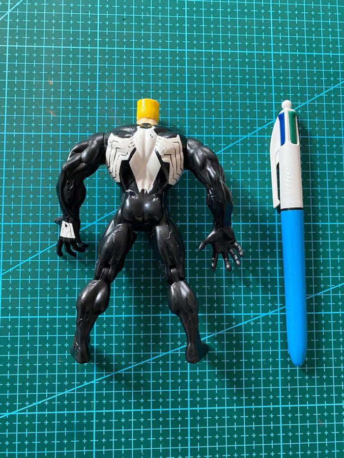 Figurine Spiderman the animated series - Venom 2 Eddie Brock - Toy Biz 1995 90s toys - photo numéro 2