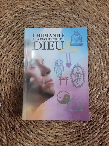 L' Humanité à la recherche de dieu.