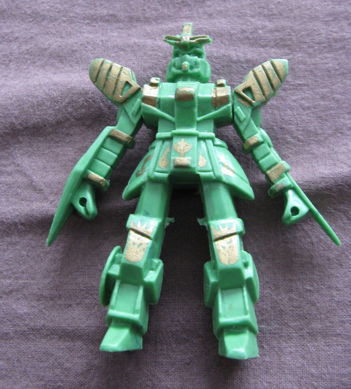 transformers figurine 7 cm environ