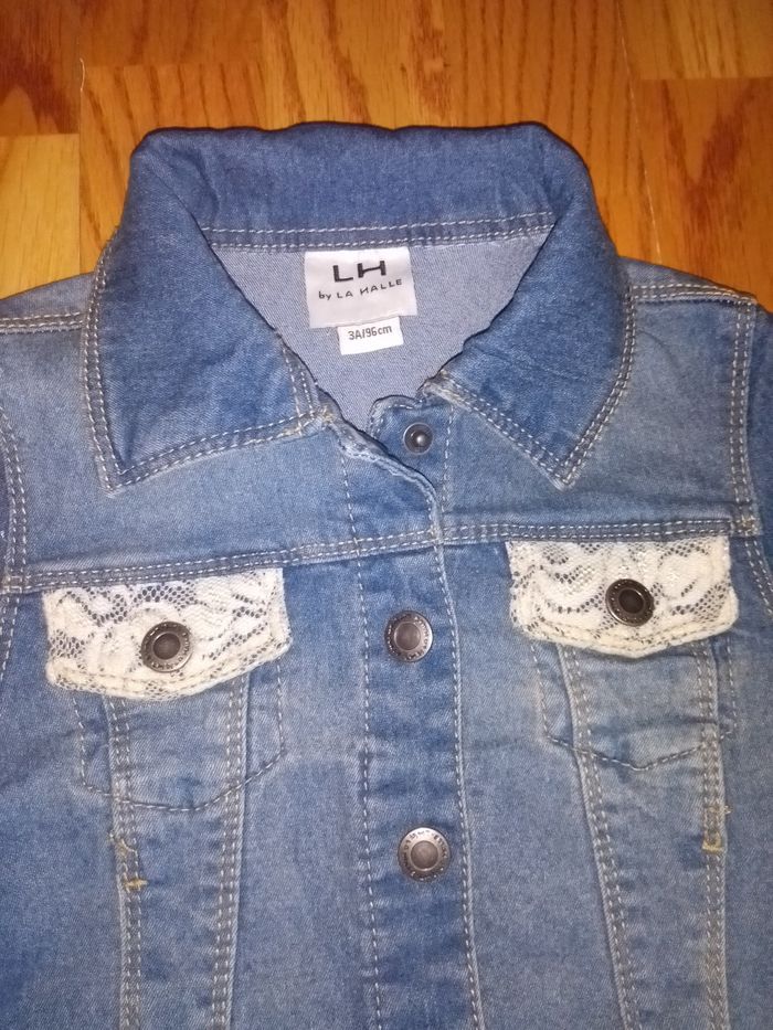 Veste jean 3 ans La Halle Etat neuf - photo numéro 3