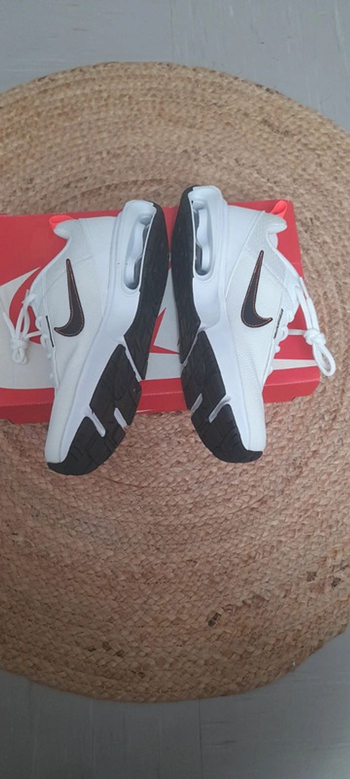 Basket Nike Air Max W 2090 - photo numéro 6