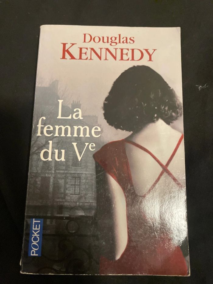 La femme du V