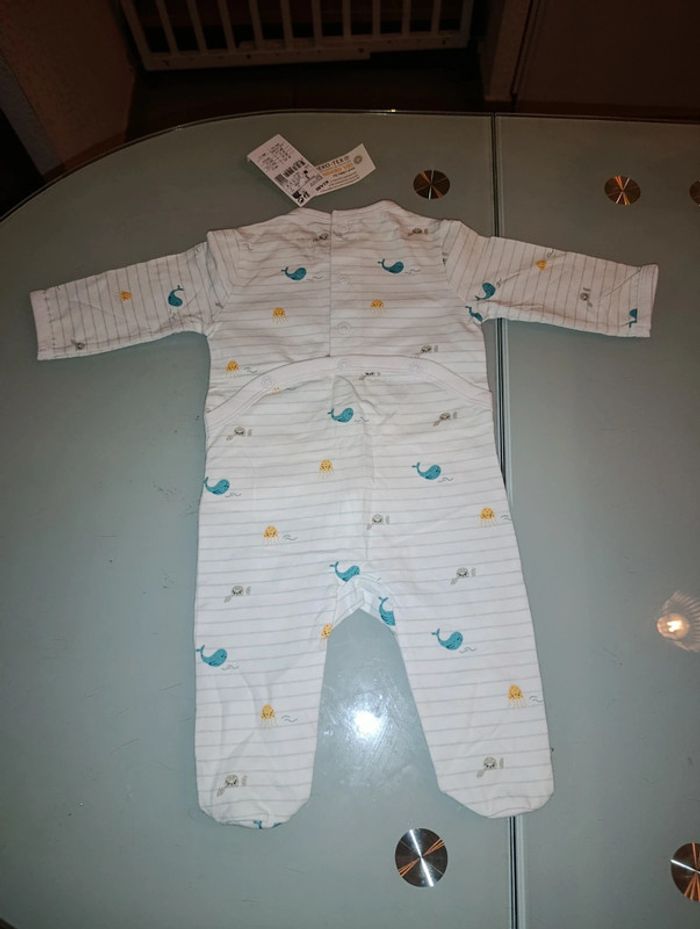 Pyjama 3 mois - photo numéro 4
