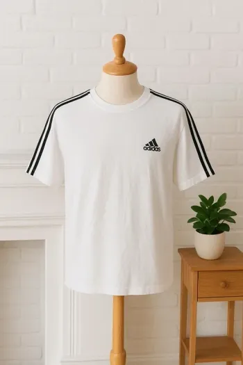 T-shirt adidas manche courte - Très bon état - Taille 38