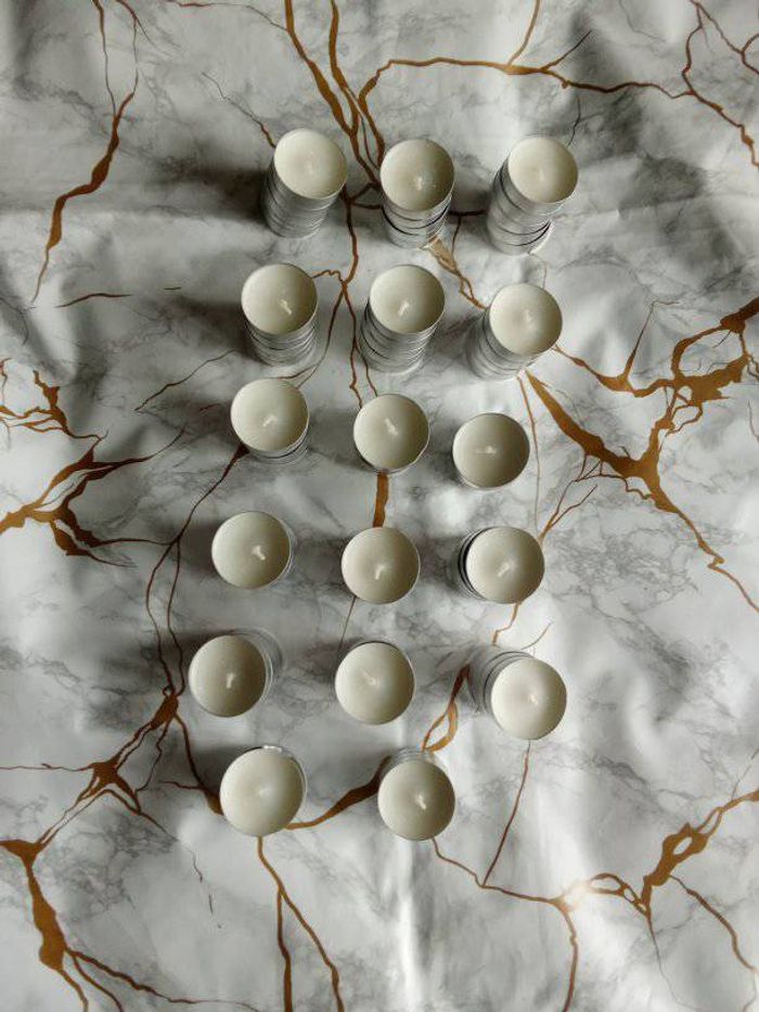 Lot de 83 bougies chauffe plat - photo numéro 2