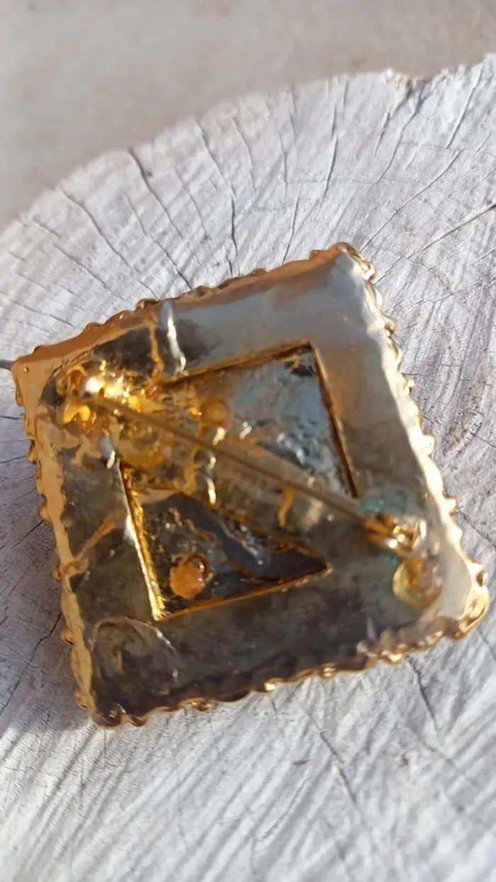 Broche vintage dorée et violine - photo numéro 5