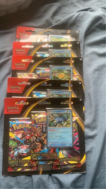 5 tripack mega evolution