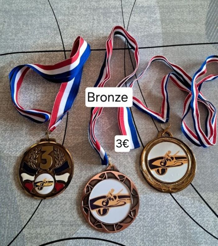 Lot médailles sportives - photo numéro 3