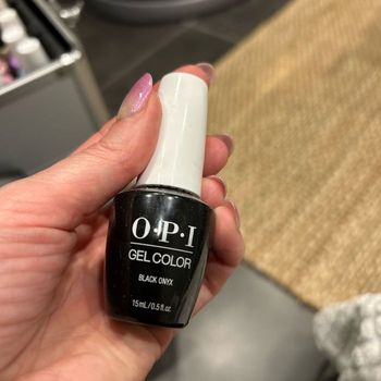 Vernis semi permanent OPI black Onix