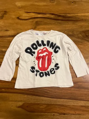 T-shirt rolling stones Zara