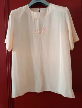 Blouse Azzuris t.38
Broderie calèche, vintage made in France