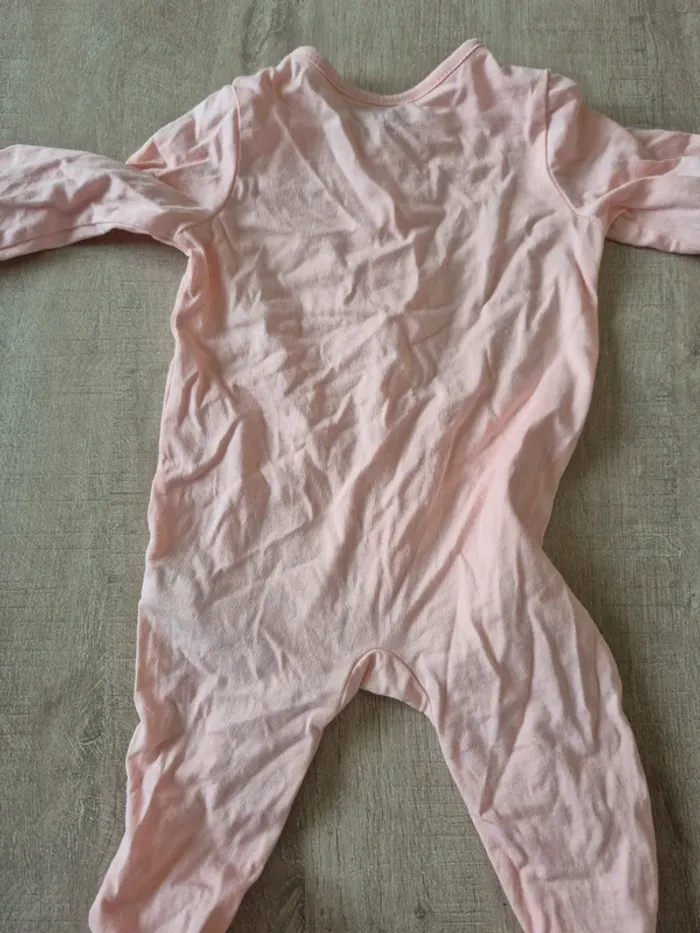 Pyjama rose - photo numéro 3