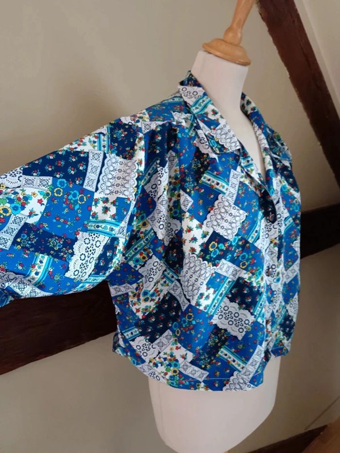 Chemisier upcyclé croppé et ses deux chouchous - photo numéro 6