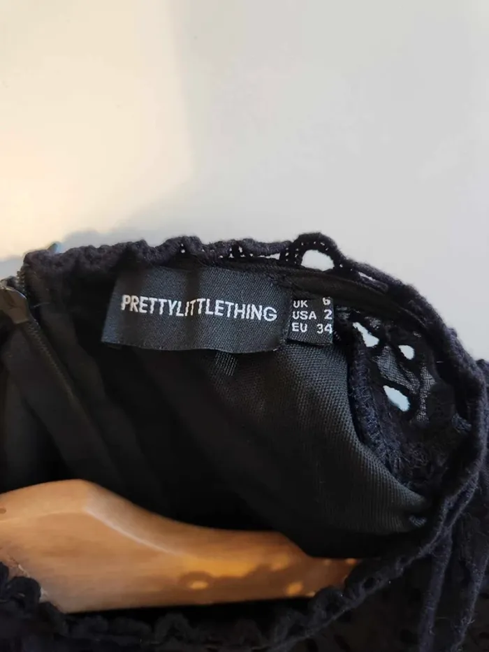 Robe Prettylittlething 34 - photo numéro 3