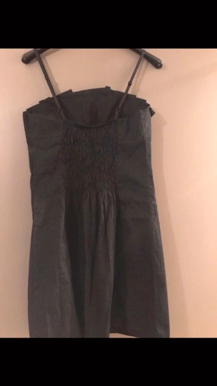 Robe avec noeud - photo numéro 3