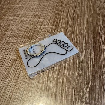 Bague de pied • strass bleu foncé • neuve 🌿