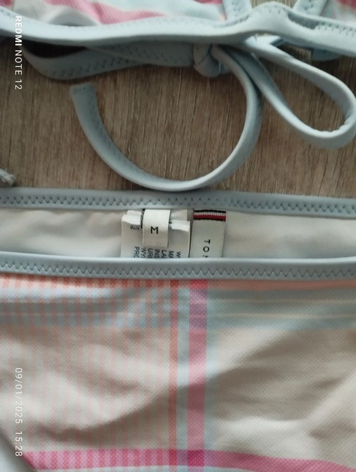 Maillot de bain 2 pièces Tommy Hilfiger taille m - photo numéro 2