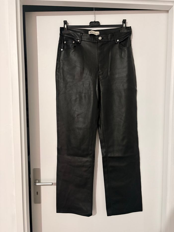 Pantalon droit simili cuir - photo numéro 1