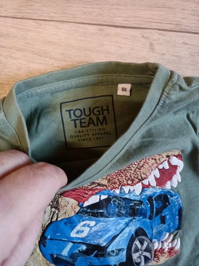 6. T-shirt 🦖 Palomino C&A 104 - photo numéro 5