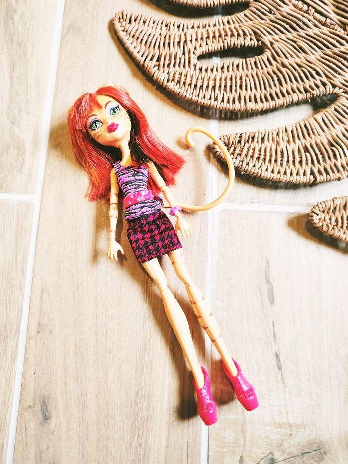 🦇Monster High - Poupée/doll Toralei coffin bean- marque Mattel - MH39