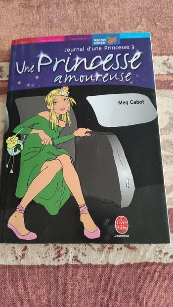 Livre de poche jeunesse Une princesse amoureuse