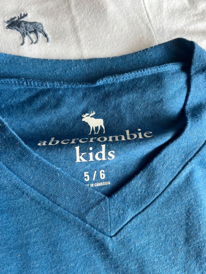 Lot teeshirt coton Abercrombie 5-6ans - photo numéro 2