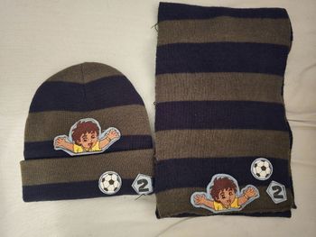 Lot bonnet et écharpe Diego