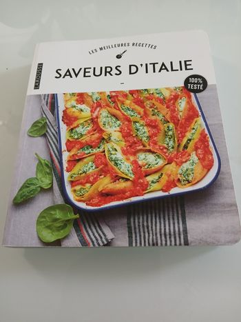 LIVRE SAVEUR D ITALIE LAROUSSE