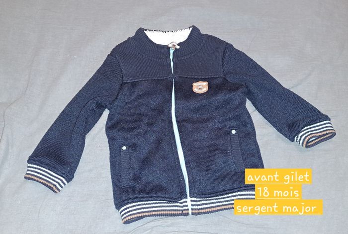 Gilet zippé 18 mois Excellent état sergent major