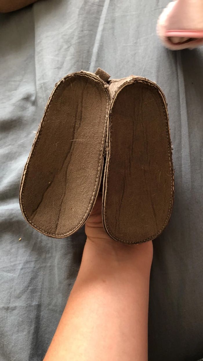 Chaussure bébé - photo numéro 2
