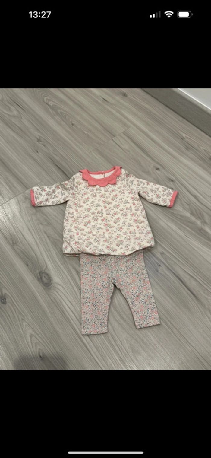 Ensemble bébé fille mon premier major 1 mois très bon état