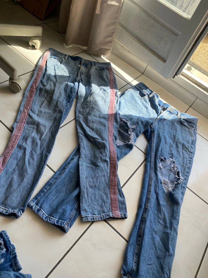 Deux. Jeans boyfriend Calzedonia, taille 34.