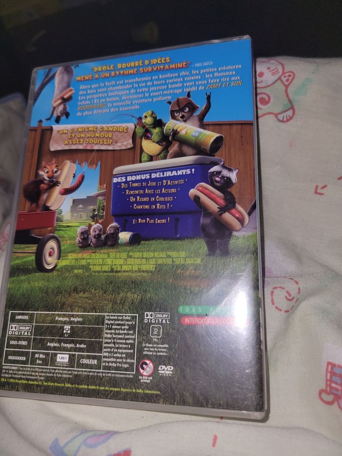 Dvd nos voisins les hommes - photo numéro 3