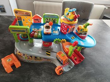 Garage Tut tut bolides VTech