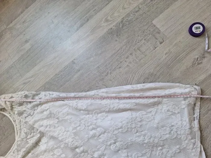 robe dentelle - photo numéro 8