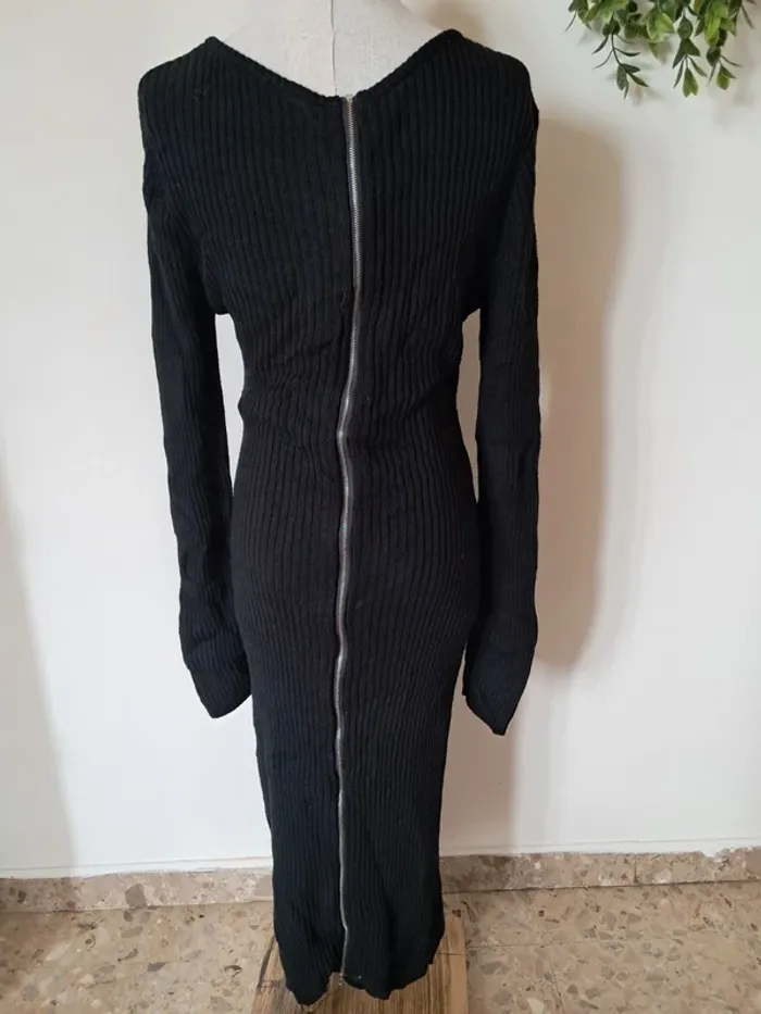 Robe longue noire côtelée manches longues élégante - photo numéro 4