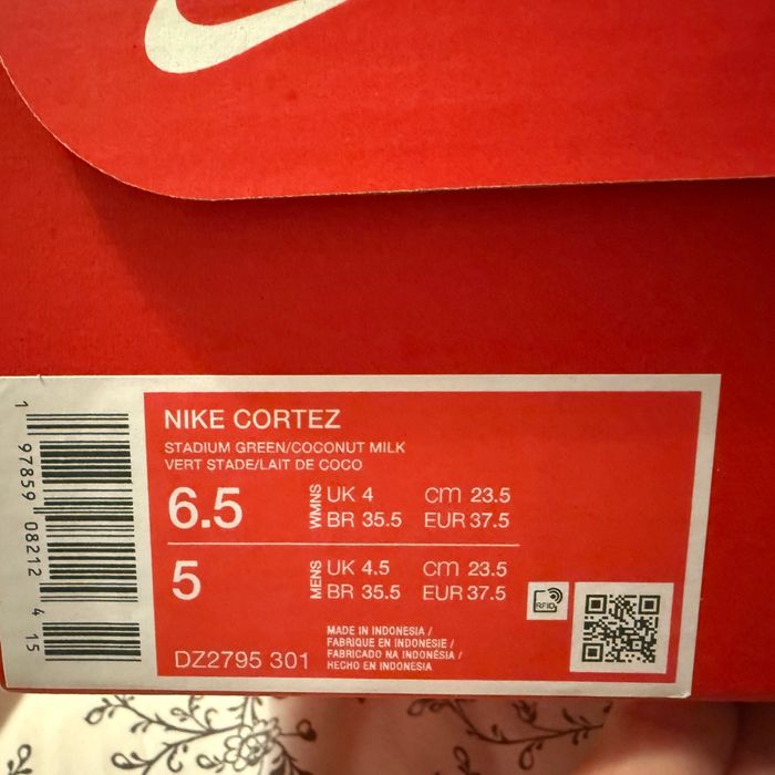 Basket Nike Cortez verte - photo numéro 8