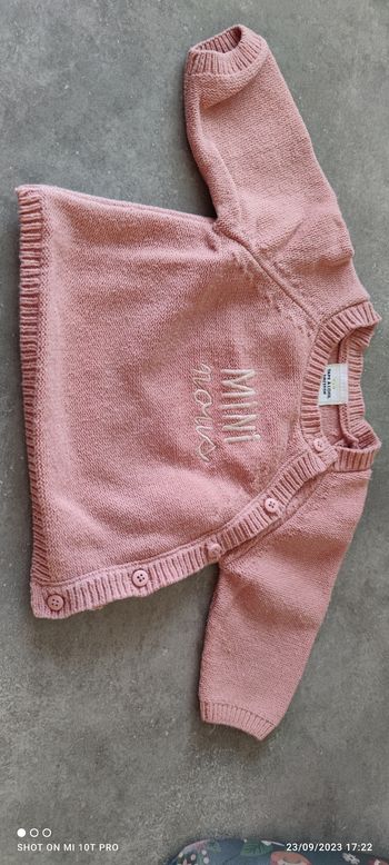 Pull fille rose 3 mois - marque Tape à l'oeil