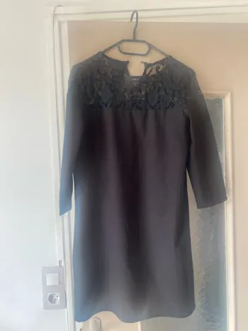 Robe noir