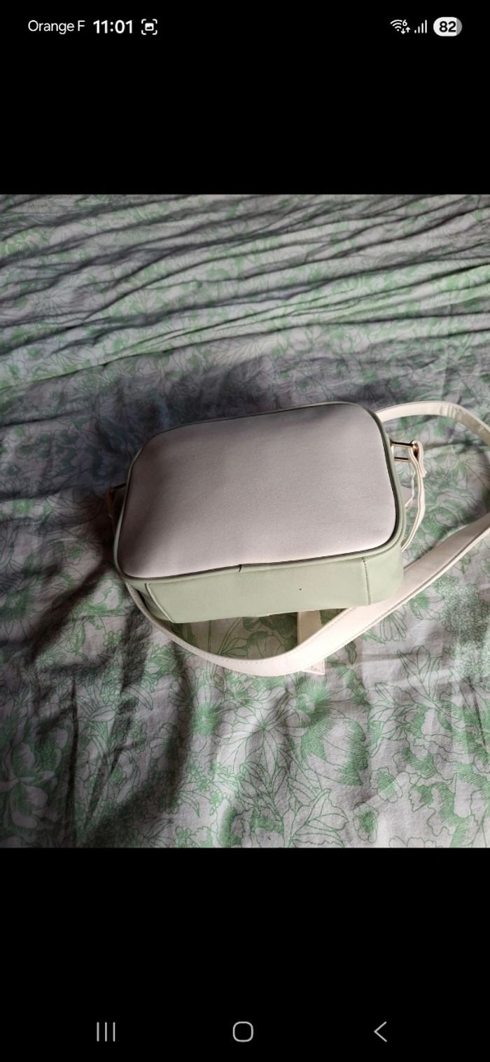 Sac bandoulière Winnie l'ourson - photo numéro 4