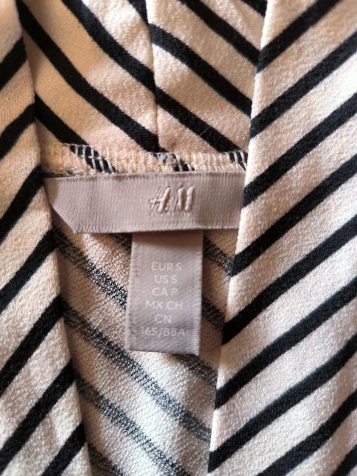 Blouse H&M taille S - photo numéro 3